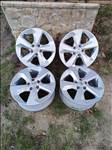 5x114.3 lyukosztású 7J 17" újszerű Nissan (gyári felni) alufelni, szenzorok