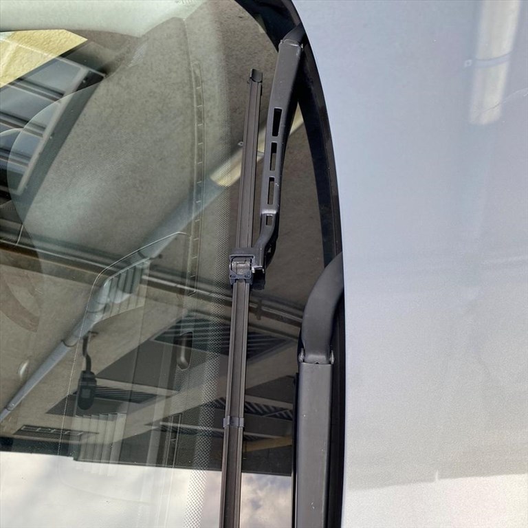 BMW E90 E91 E92 E93 ablaktörlő kar burkolat, fedél  (1db) 3. kép