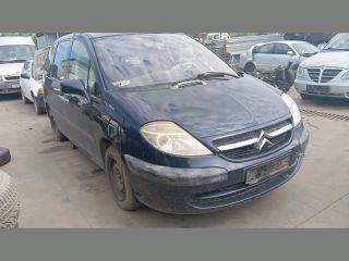 Citroën C8 I Jobb első Kerékagy *150375*