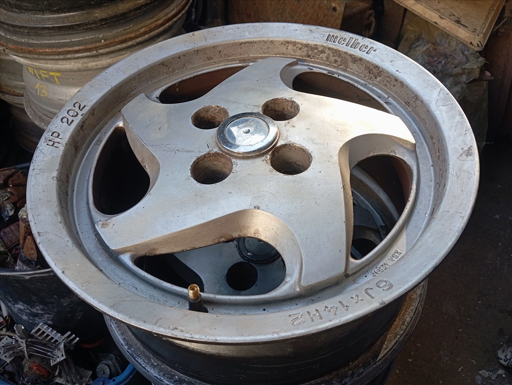 14" Melber Retro Alufelni garnitúra 4x100-as 6jx14 ET35 6. kép