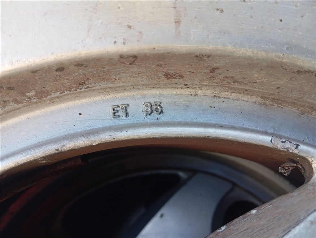 14" Melber Retro Alufelni garnitúra 4x100-as 6jx14 ET35 8. kép