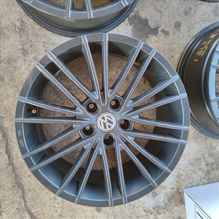  5x112 17 Volkswagen alufelni 120000ft a 4db/121/ 3. kép