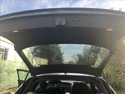 Audi A6 (C6 - 4F) rolós hátsó kárpit 