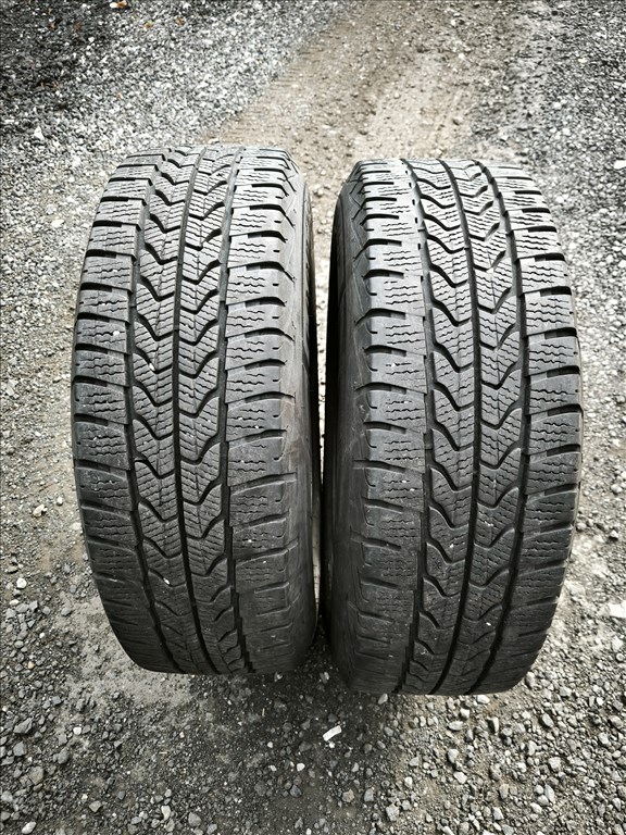  215/6516"c 28e/2db  használt Goodyear téli gumi gumi 1. kép