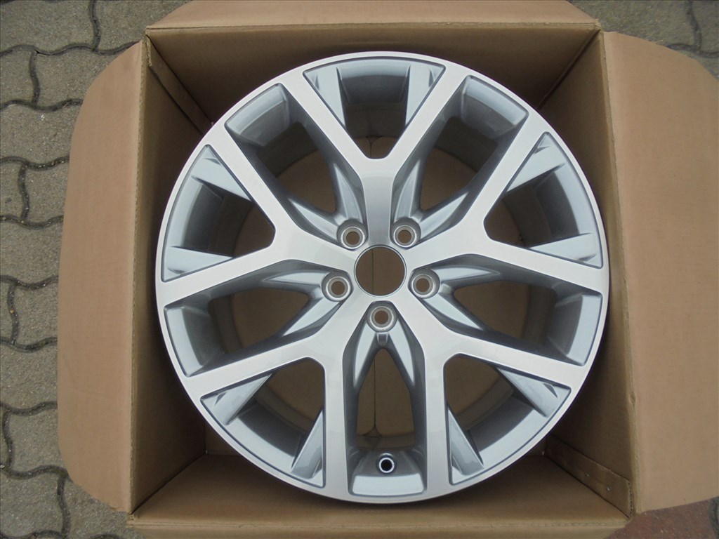 Új 17-es Vw Polo 5 x100-as 1db gyári alufelni eladó 1. kép