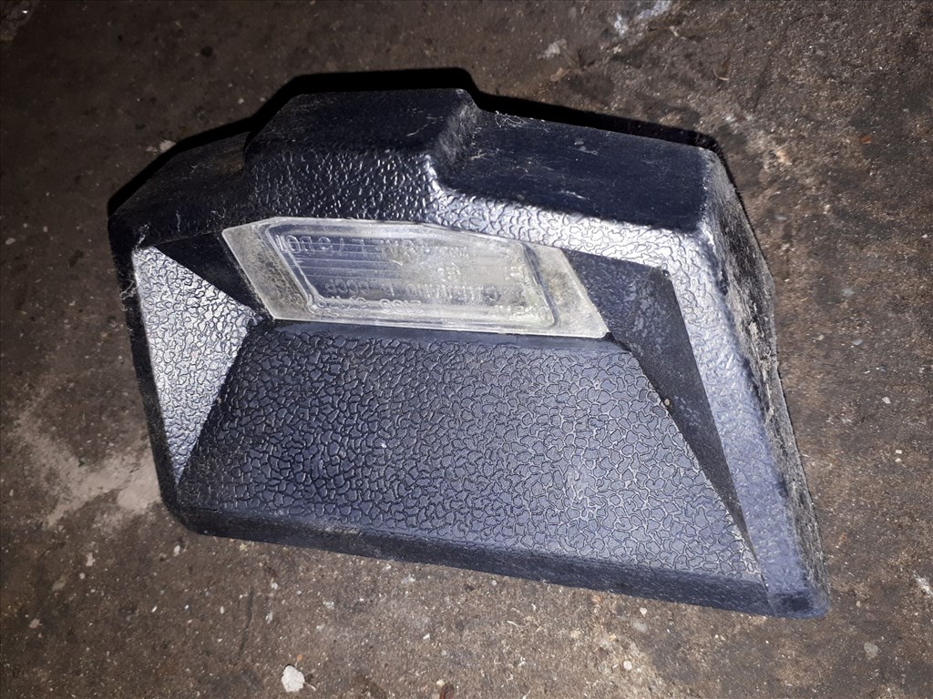 Lada Niva Rendszámtábla Világítás TV37.458.032-80 1. kép