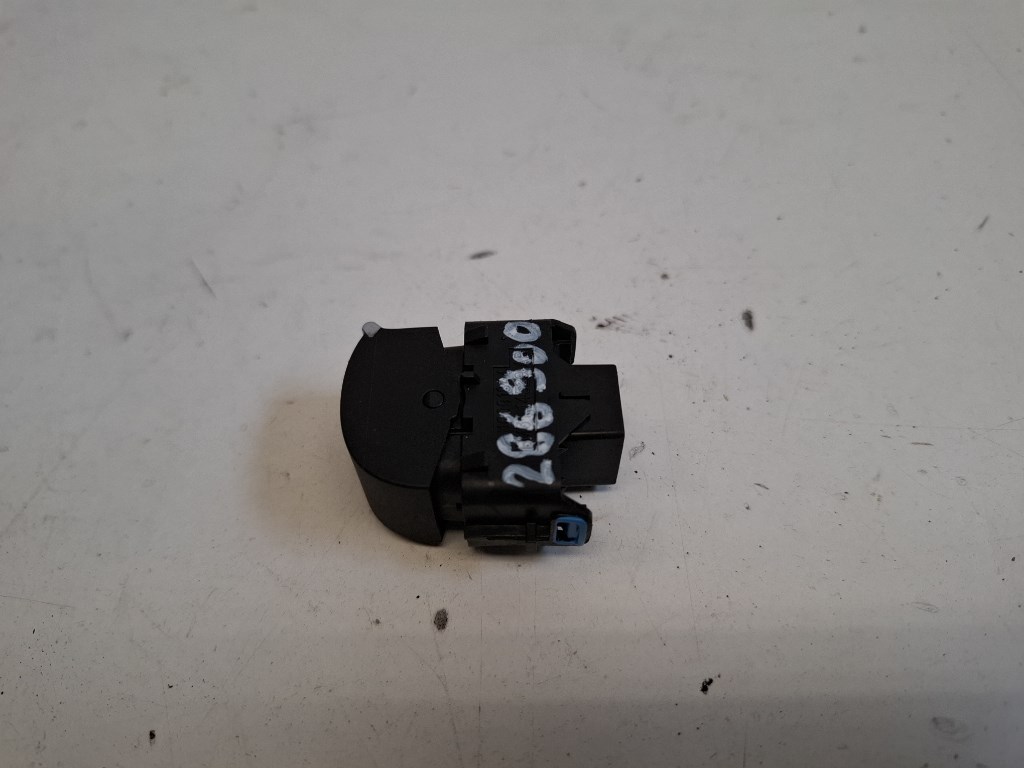 Ford B-max jobb elsõ ablakemelõ kapcsoló BM5T14529AB 2. kép