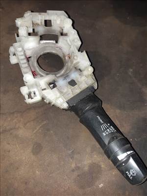 Mitsubishi L200 06-14 Ablaktörlő Kapcsoló E532-016