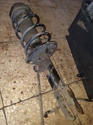Toyota Yaris 05-10 Bal Első Lengéscsillapító + Rugó