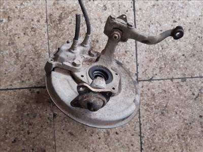 Wartburg 1.3 Jobb Első Csonkállvány Kerékaggyal