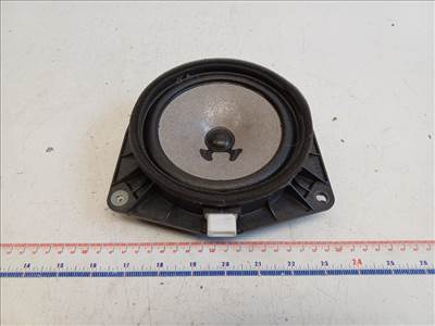 Toyota Corolla verso (E121) jobb hátsó hangszóró 8616013080