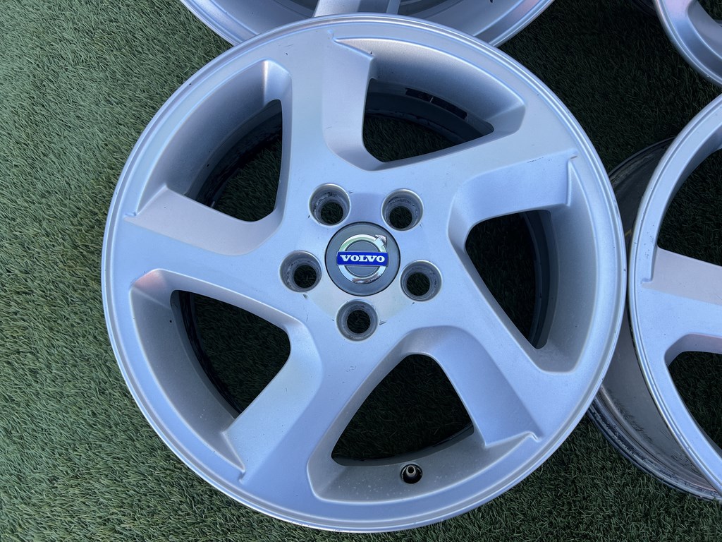 5x108 16" Volvo gyári alufelni 6,5Jx16h2 ET52,5 3. kép
