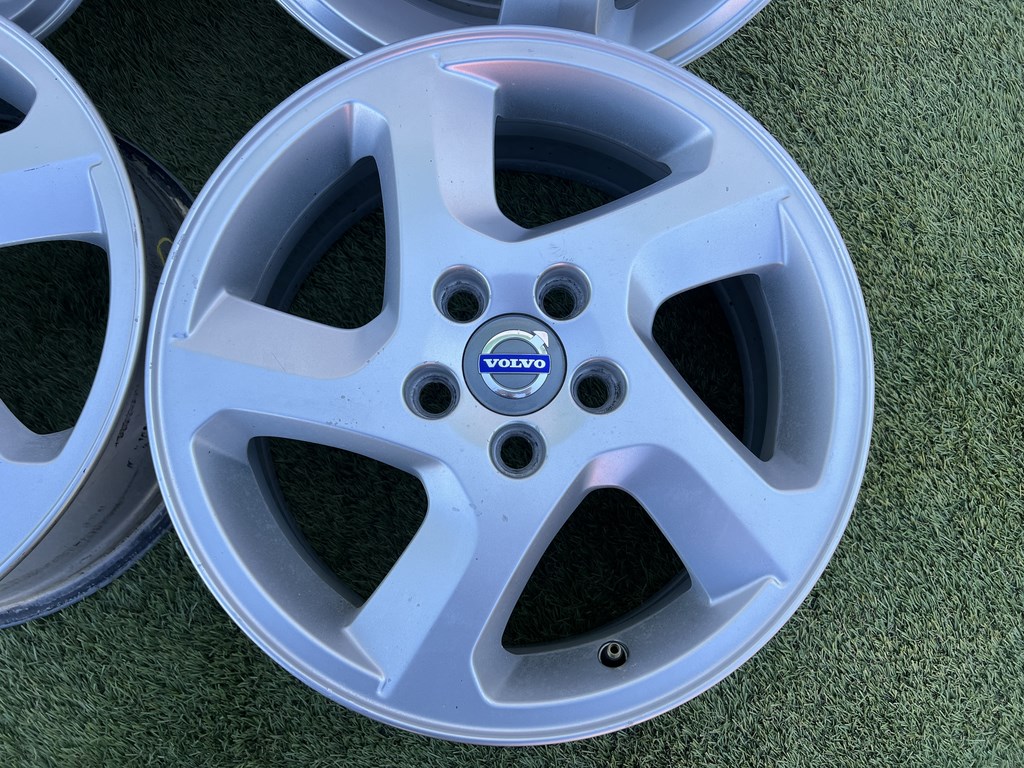 5x108 16" Volvo gyári alufelni 6,5Jx16h2 ET52,5 4. kép