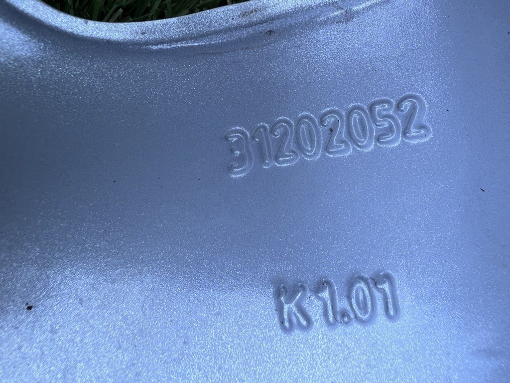 5x108 16" Volvo gyári alufelni 6,5Jx16h2 ET52,5 9. kép