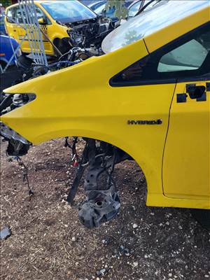 Toyota Prius (XV30) Sàrvèdő