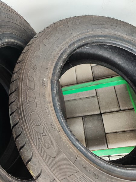 185/65 R15 GoodYear 2db Nyárigumi 90Garage #736 2. kép