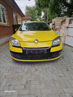 Renault Mégane III bontott alkatrészei