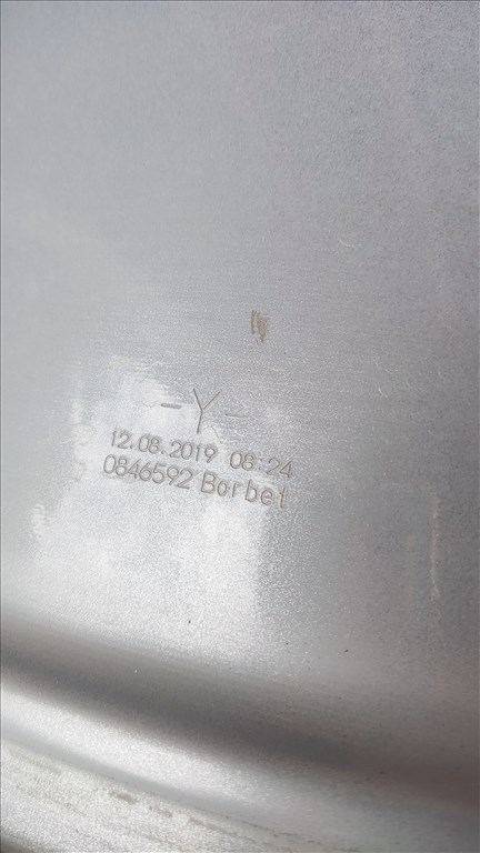   1db. 4M8 605 025 H  Audi Borbet alufelni 5x112 lyukosztású 10J 21" újszerű   7. kép