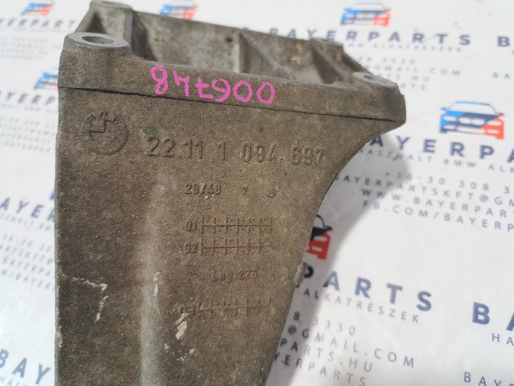 BMW E46 320 323 325 328 330 M52 M54 bal motortartó konzol bak 3. kép