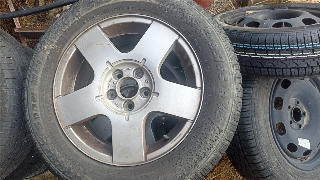  5x100 lyukosztású r 16" használt (gyári felni) alufelni 6. kép