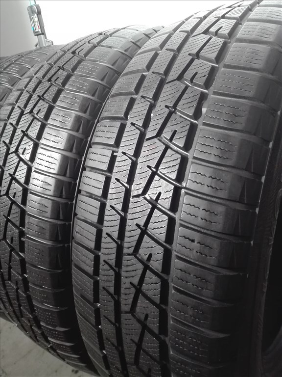 225/65R17 Yokohama téli gumi garnitúra 225/65 r17  2. kép