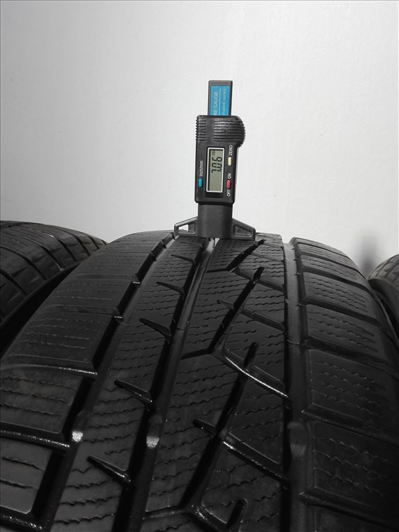 225/65R17 Yokohama téli gumi garnitúra 225/65 r17  4. kép