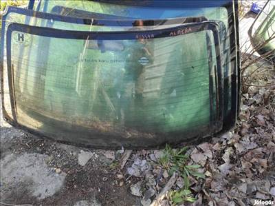 Nissan Almera minden típusú üvegei eladók. 