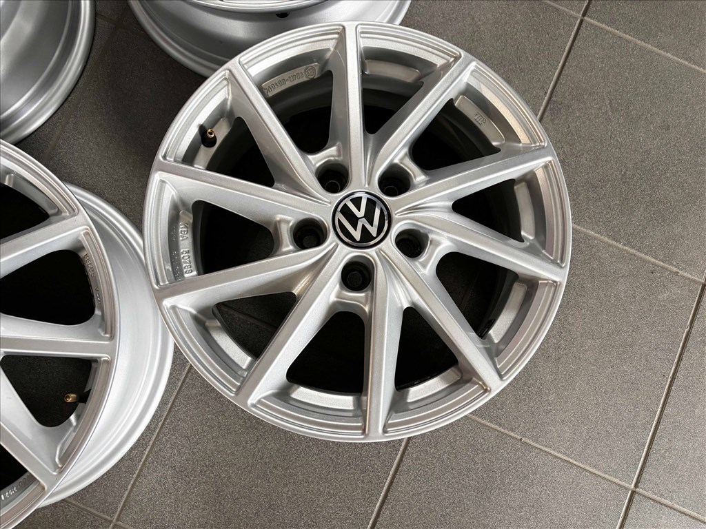 VW 16" 5x112 alufelni eladó 16 coll Golf Caddy Passat T-rock 2. kép