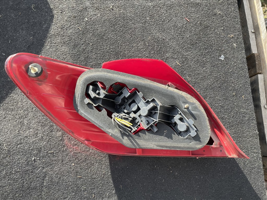 Peugeot 307 5 ajtós Jobb hátsó lámpa  2. kép