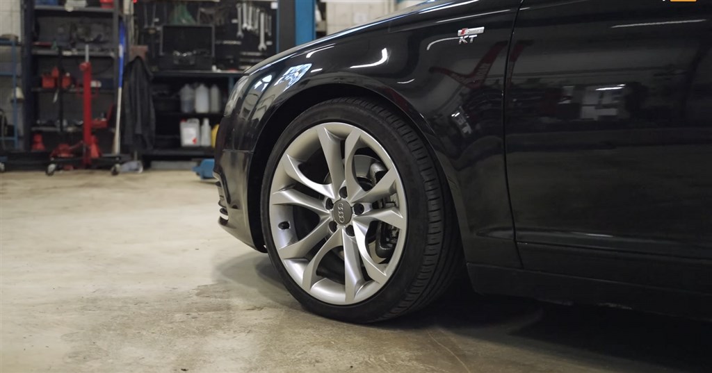 Audi gyári (Ronal) alufelni, 8x18, 5x112, 66.6, et31 8. kép