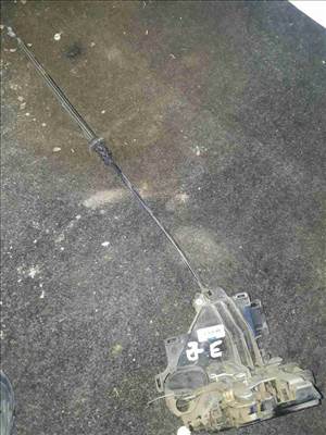 Skoda Fabia Bal Első Ajtó Zárszerkezet  Központizár Motor