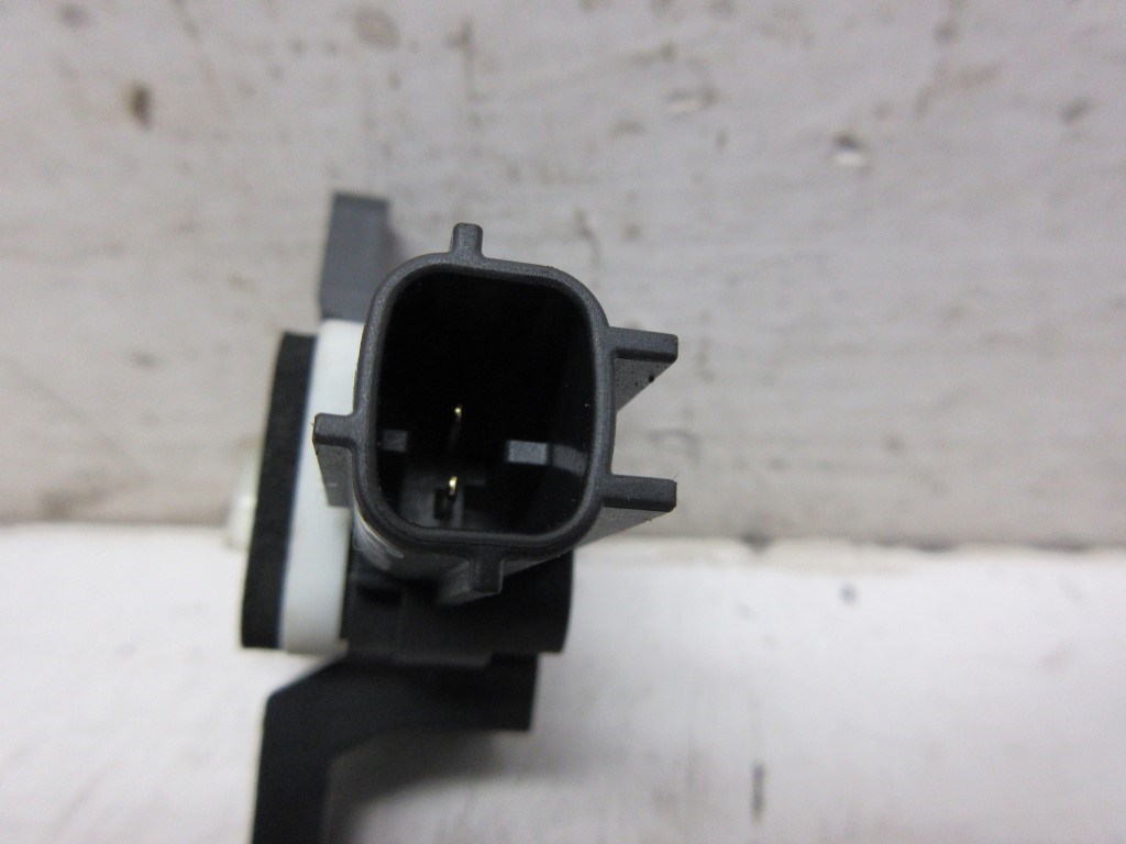 Audi A3 (8P) bal elsõ légzsák oldalütés érzékelõ 8P0955557 2. kép