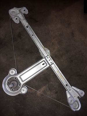 Opel Astra H Jobb Hátsó Ablakemelő Szerkezet Mechanikus 13100421