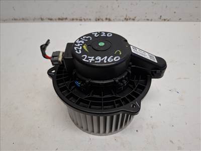 Hyundai I 20 (BC3/BI3) fûtőmotor klímás EB1D1KUGAA02
