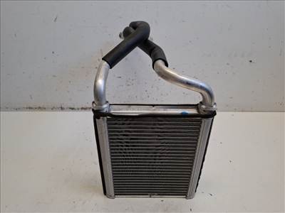 Mazda CX-3  fûtésradiátor vizes