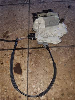 Seat Altea Jobb Hátsó Ajtó Zárszerkezet  Központizár Motor