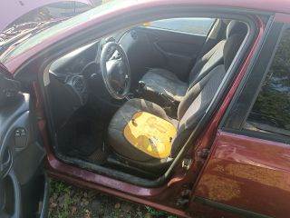 FORD FOCUS (DAW, DBW) Bal első Gumikéder