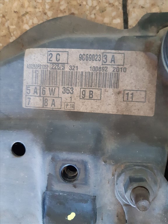 Ford Focus II Elsõ Bölcsõ 96 690 233 A 3. kép