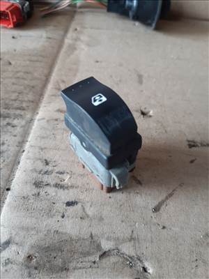 Renault Master Ablakemelő Kapcsoló