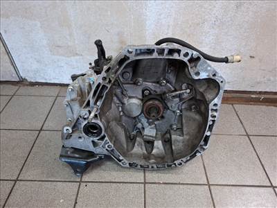 Renault Captur  váltó 320102623R
