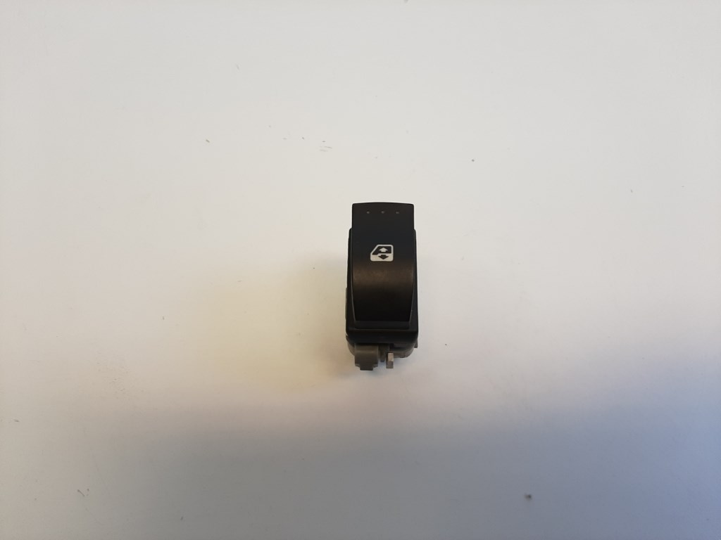 Renault Megane jobb elsõ ablakemelõ kapcsoló 1. kép