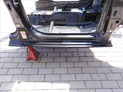 Seat Ibiza 5 ajtós jobb első küszöb