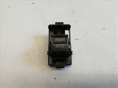 Toyota Prius Plus jobb hátsó ablakemelő kapcsoló