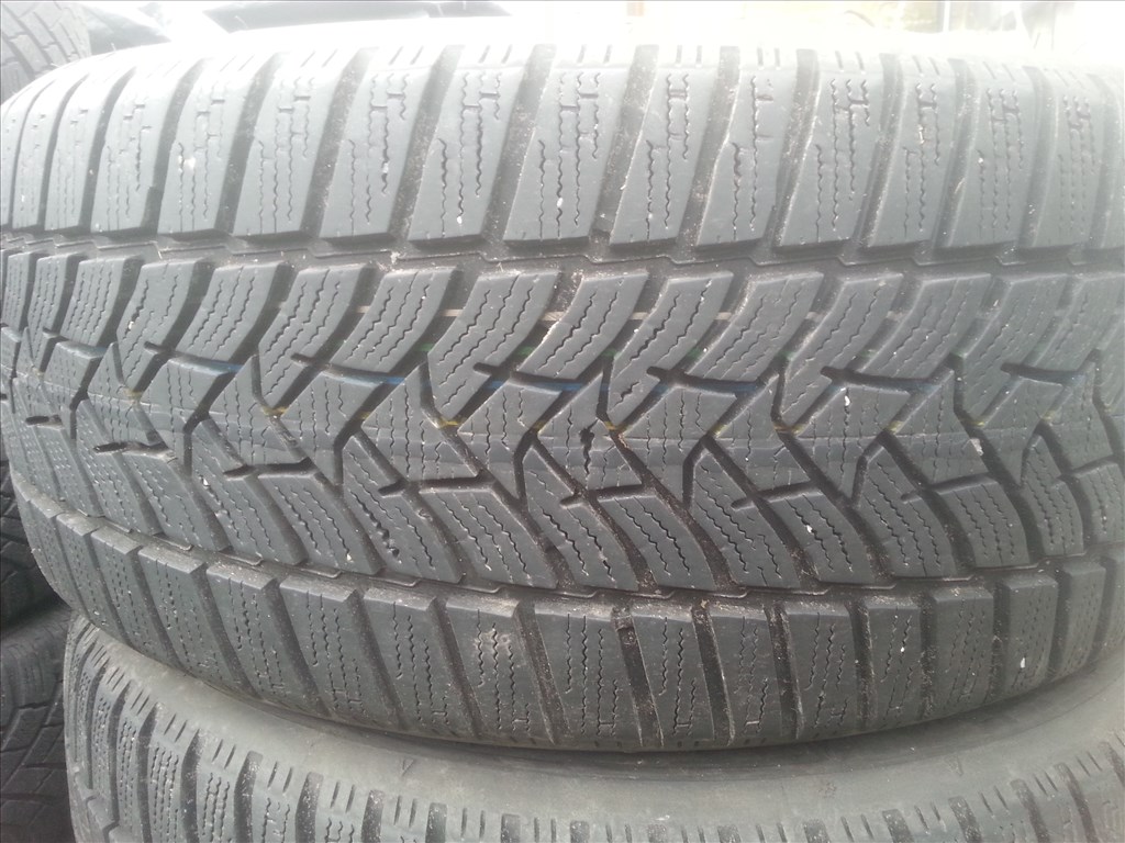 Dunlop winter sport5 225/45R17 téli gumi 7 mm 3. kép