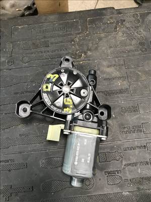 Skoda Octavia III jobb első ablakemelő motor 5q0959802b