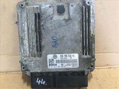 Audi A3 (8P) motorvezérlő  03g906016hj