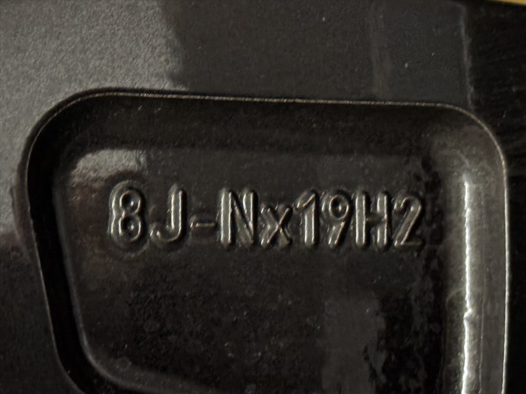 R19 Original Seat 8J ET40 - 5FF601025R / 5FF 601 025R 1db felni alufelni 11. kép