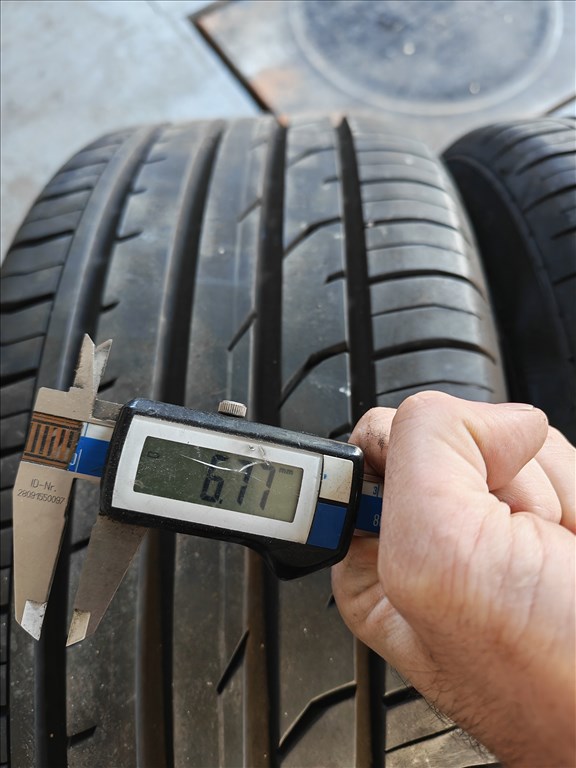  225/5017" újszerű Continental nyári gumi gumi 2. kép