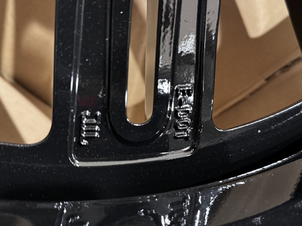 R23 Original Land rover 9.5J ET42,5 - M8E2-1007-KA 1db alufelni felni 5. kép