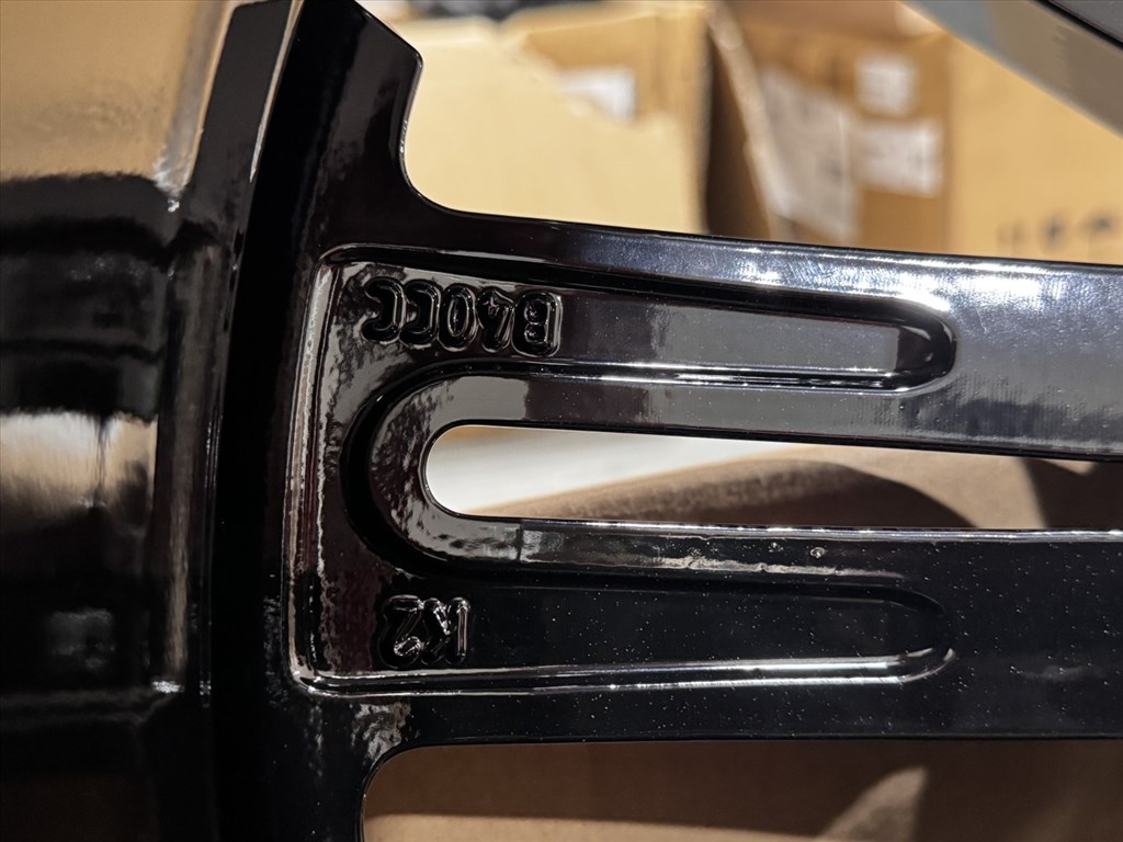 R23 Original Land rover 9.5J ET42,5 - M8E2-1007-KA 1db alufelni felni 7. kép